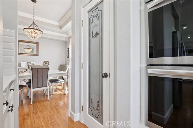 MLS #OC25183297 image #8