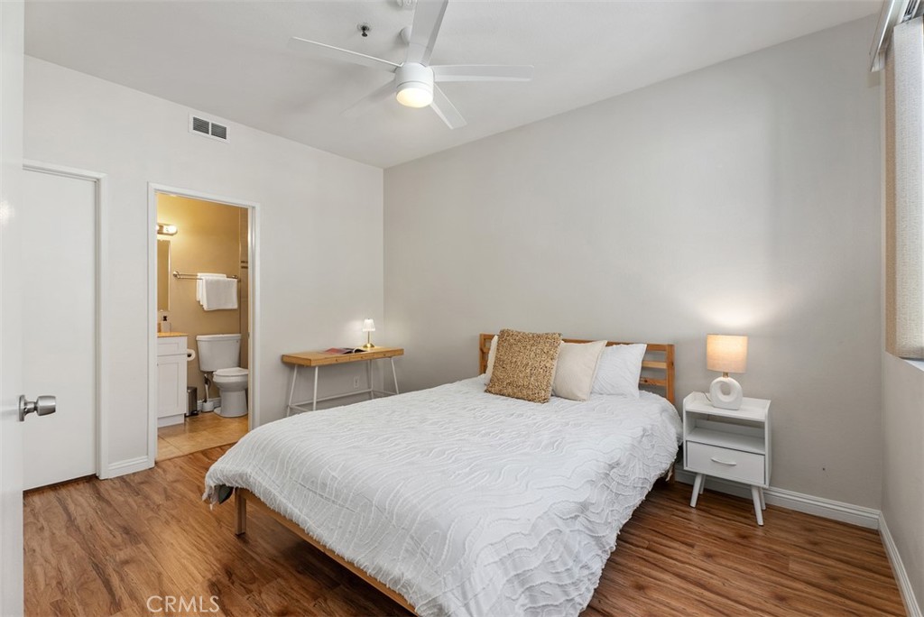 MLS #OC25183334 image #11