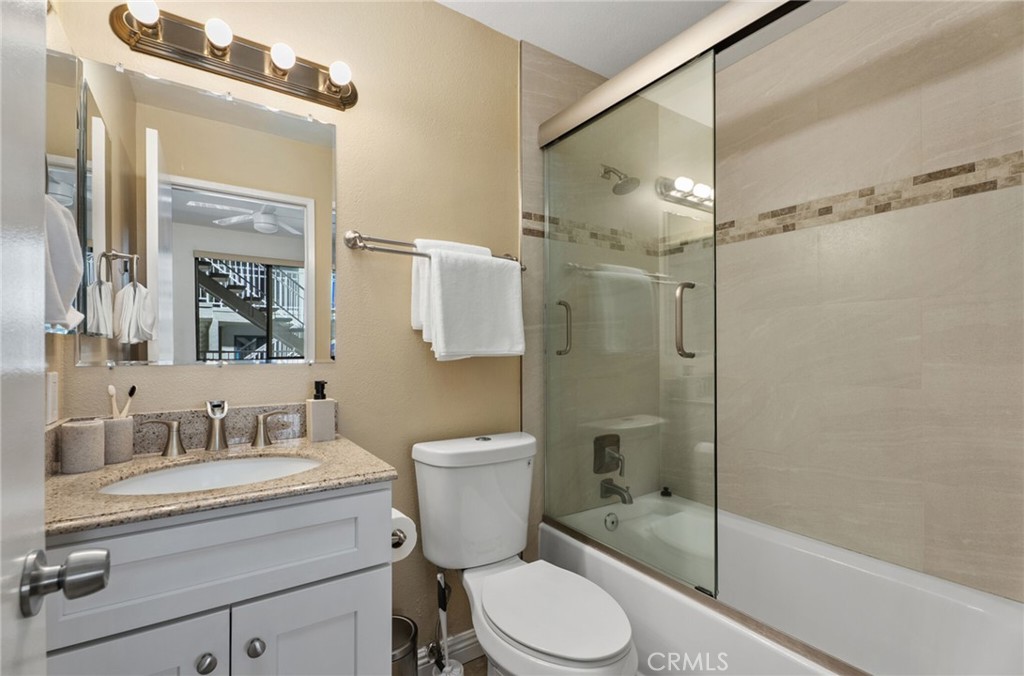 MLS #OC25183334 image #13