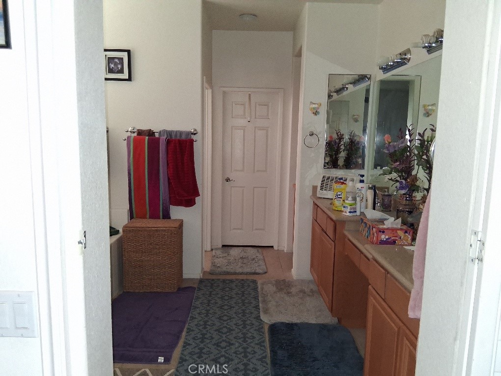 MLS #OC25183554 image #24