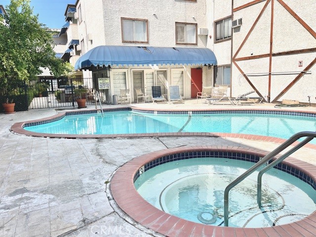 MLS #OC25183700 image #24