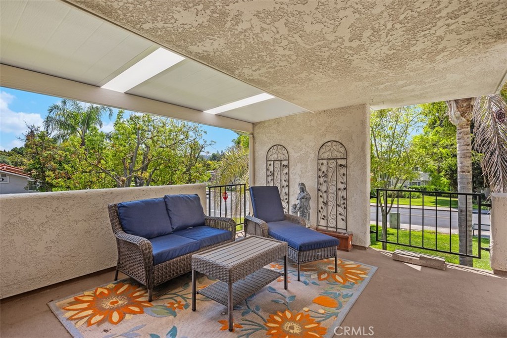 MLS #OC25183941 image #5