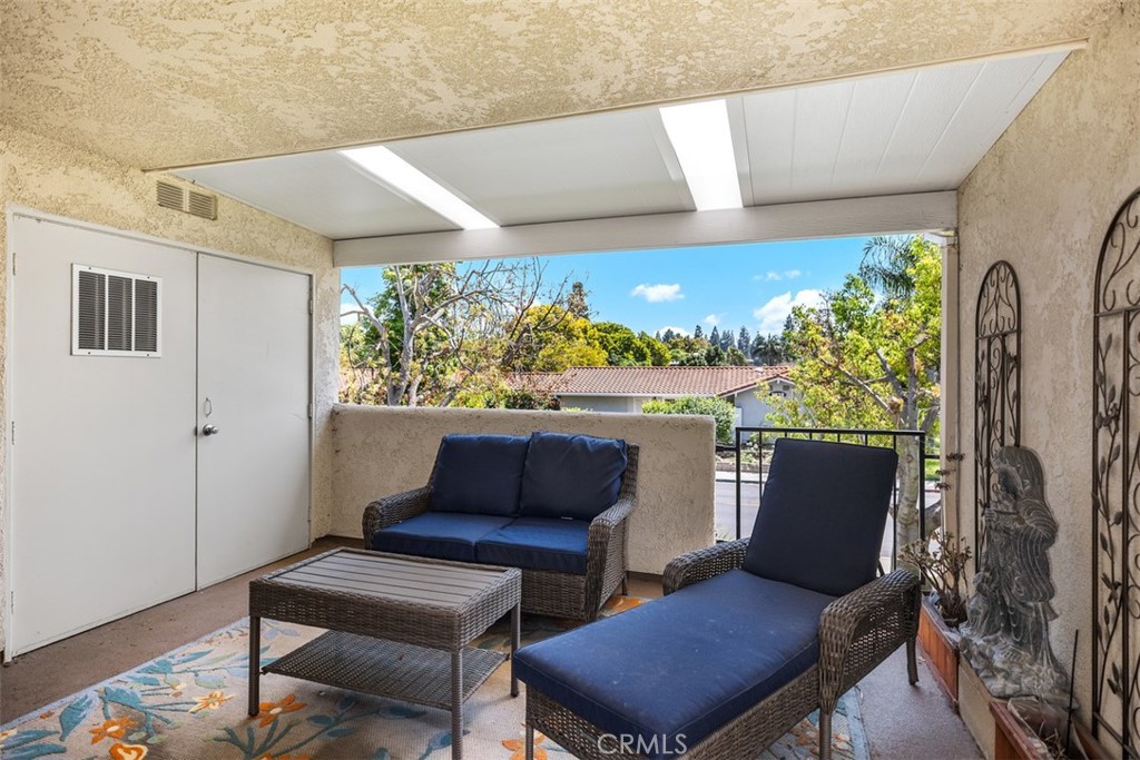 MLS #OC25183941 image #6