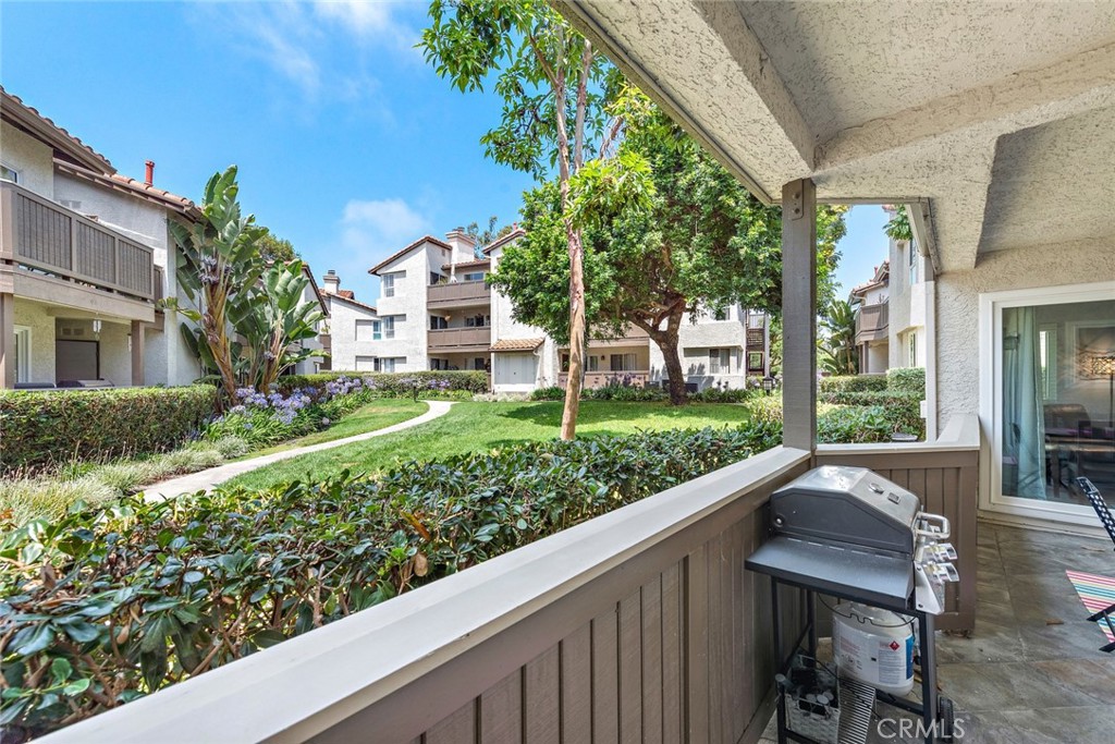 MLS #OC25183961 image #20