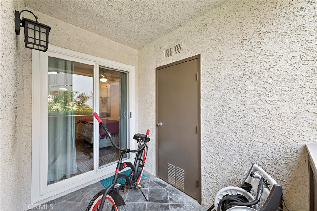 MLS #OC25183961 image #21