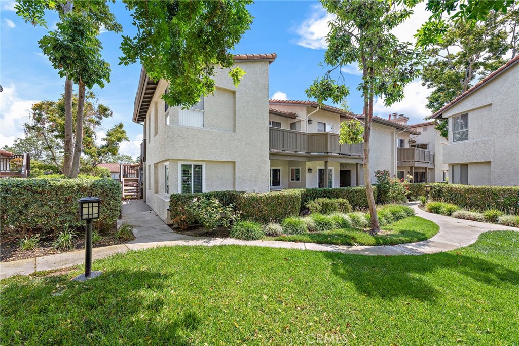 MLS #OC25183961 image #23