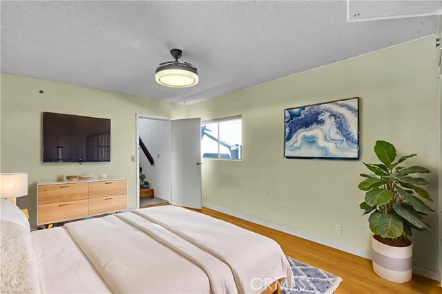 MLS #OC25184393 image #27