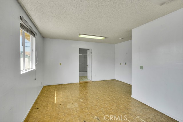MLS #OC25184393 image #37