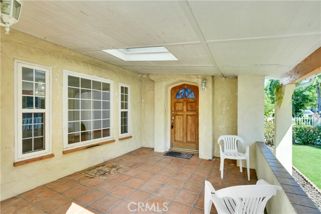 MLS #OC25184393 image #4