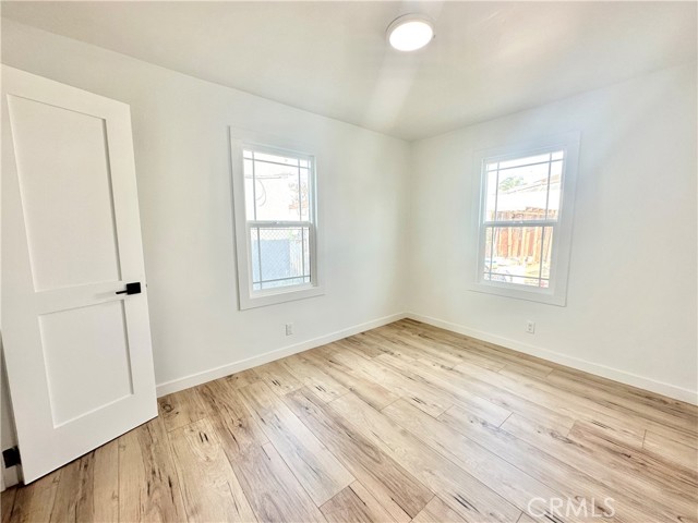 MLS #OC25184435 image #12