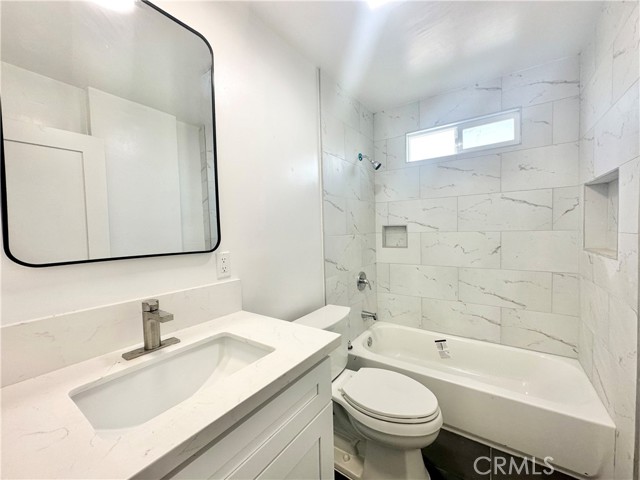 MLS #OC25184435 image #14