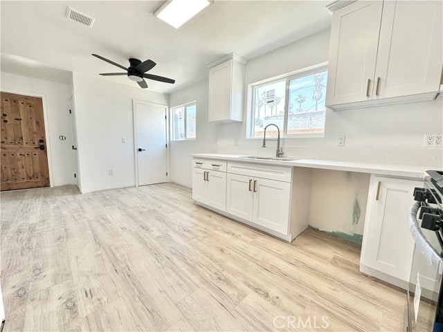 MLS #OC25184435 image #19