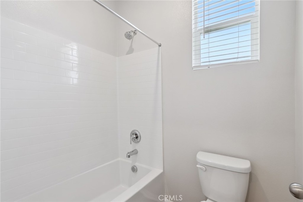 MLS #OC25184550 image #22