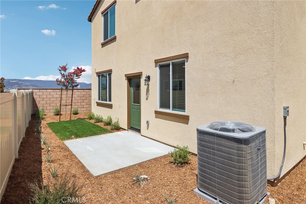 MLS #OC25184550 image #33