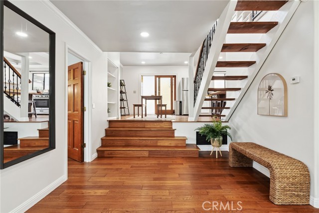 MLS #OC25184812 image #10