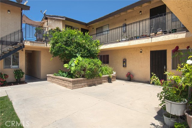 MLS #OC25184826 image #8