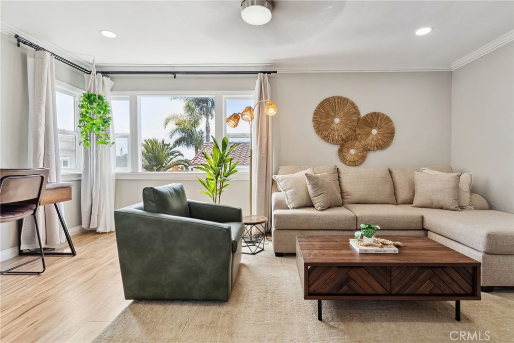 MLS #OC25184846 image #7