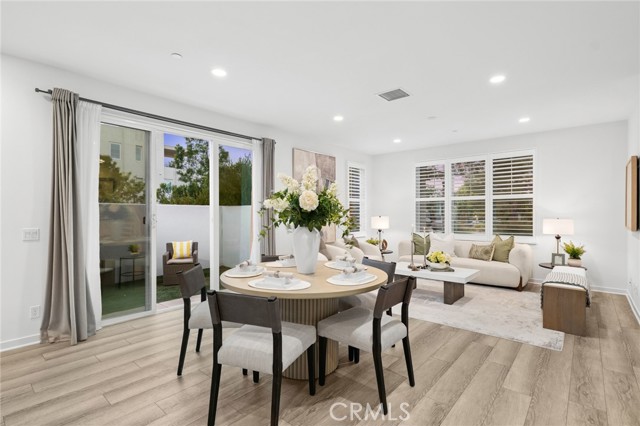 MLS #OC25185131 image #11