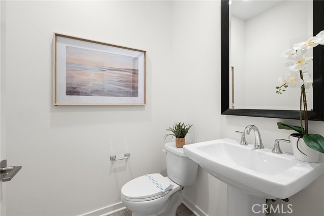 MLS #OC25185131 image #19