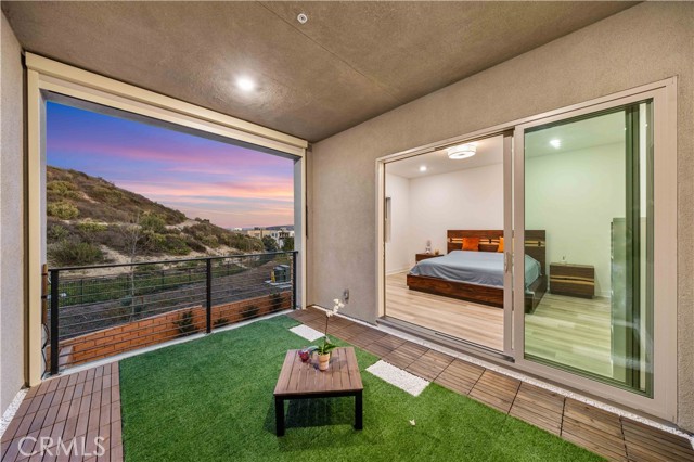 MLS #OC25185161 image #10