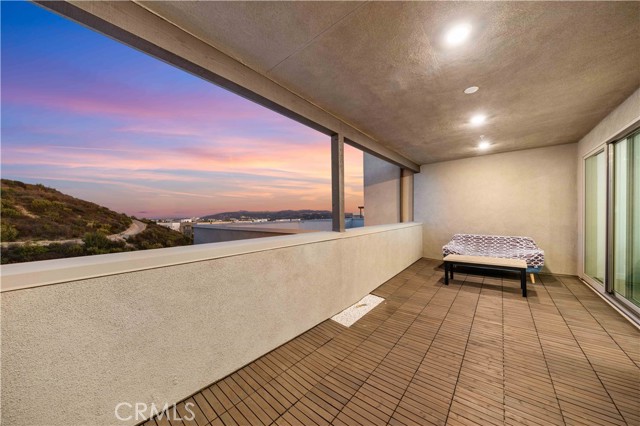 MLS #OC25185161 image #17