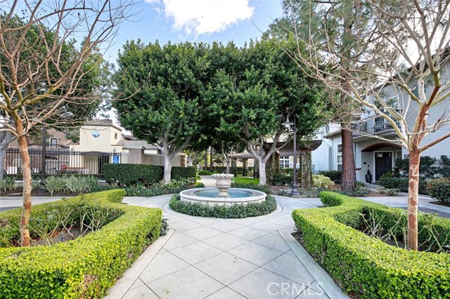 MLS #OC25185316 image #21