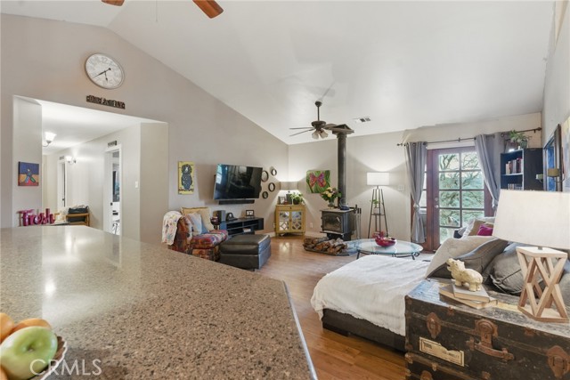 MLS #OC25185332 image #14