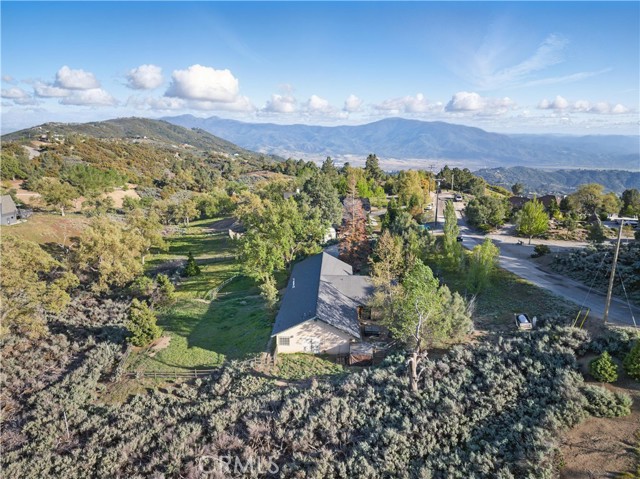 MLS #OC25185332 image #7