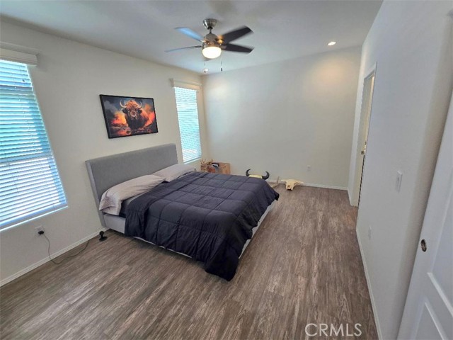 MLS #OC25185347 image #15