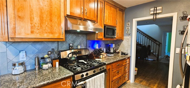 MLS #OC25185414 image #2