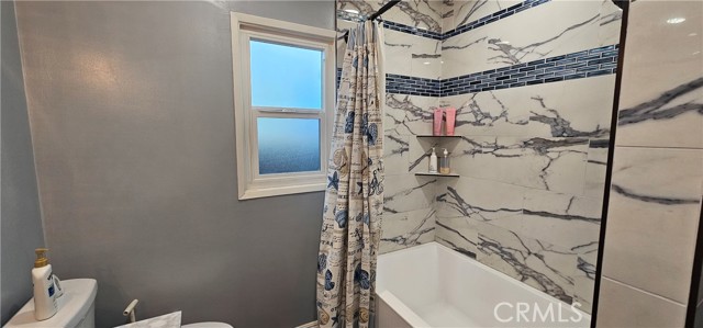 MLS #OC25185414 image #30