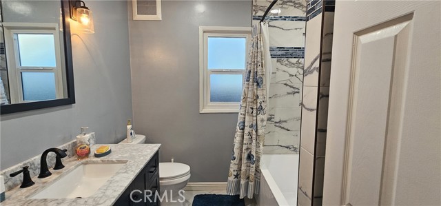 MLS #OC25185414 image #32