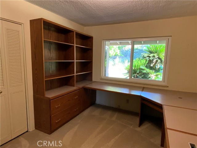 MLS #OC25185418 image #30