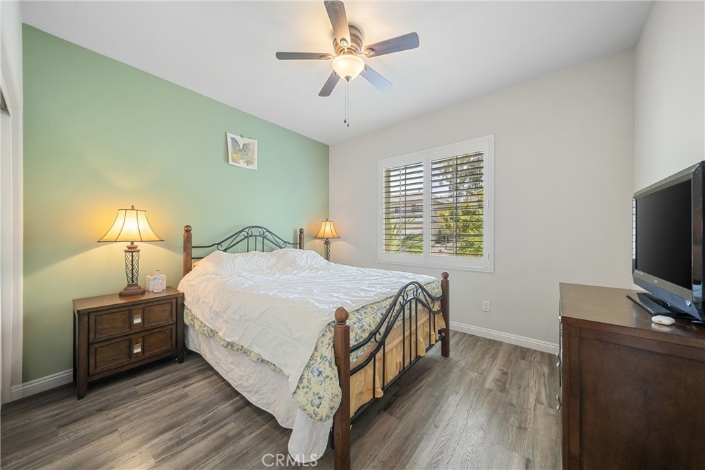 MLS #OC25185442 image #11