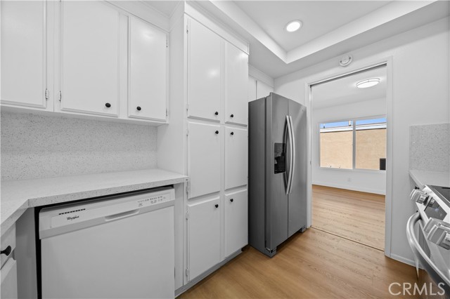 MLS #OC25185482 image #17