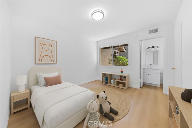 MLS #OC25185482 image #28