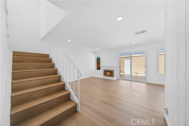 MLS #OC25185482 image #7