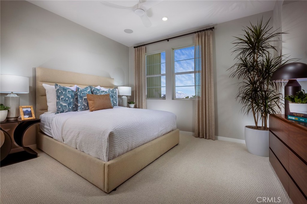 MLS #OC25185521 image #2