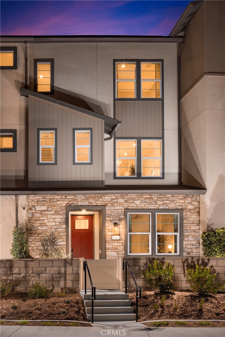 MLS #OC25185521 image #3