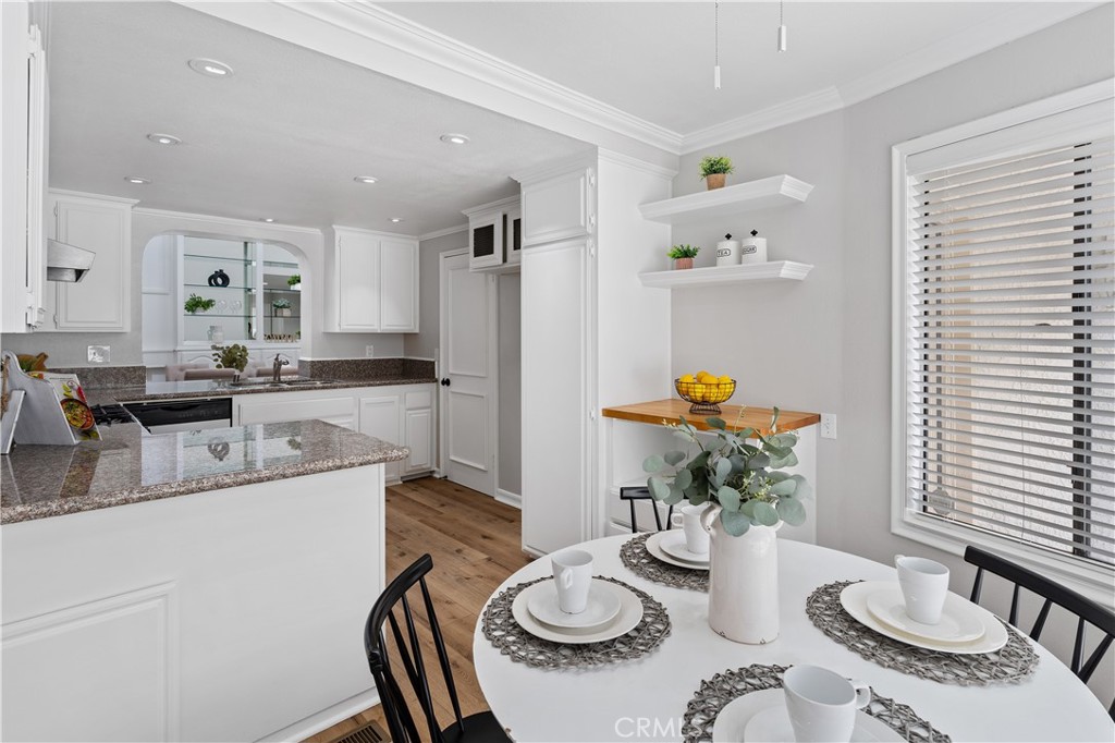 MLS #OC25185643 image #18