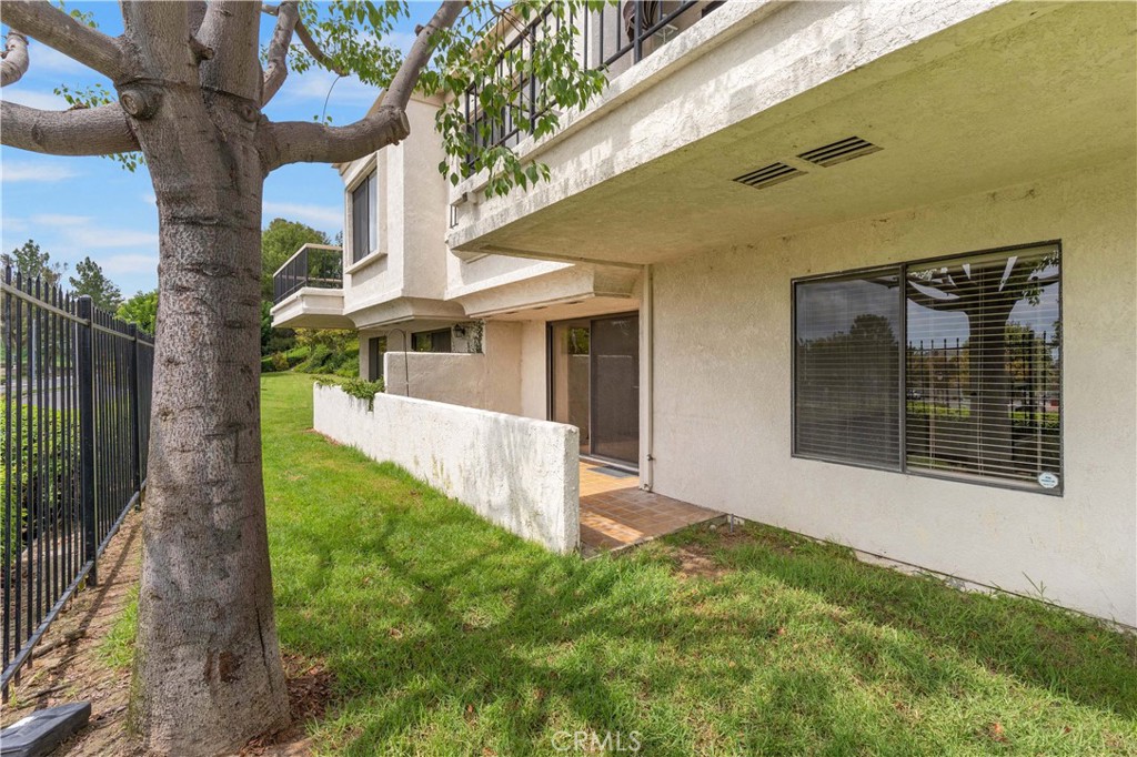 MLS #OC25185643 image #41