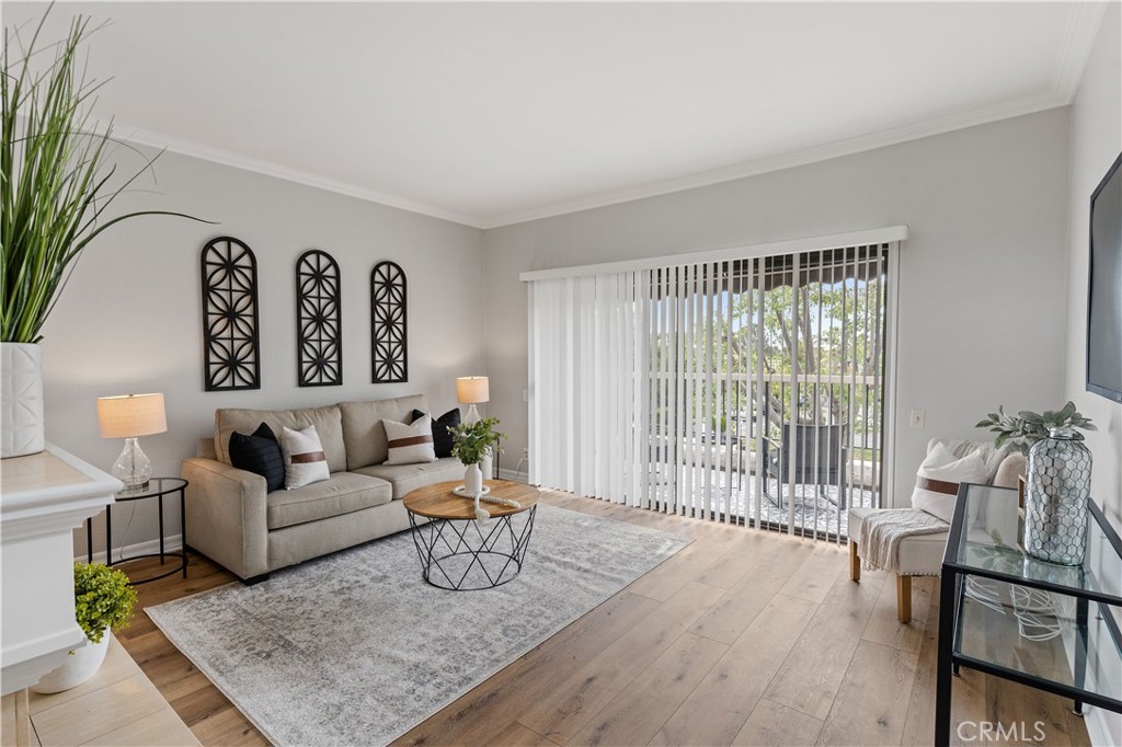 MLS #OC25185643 image #6