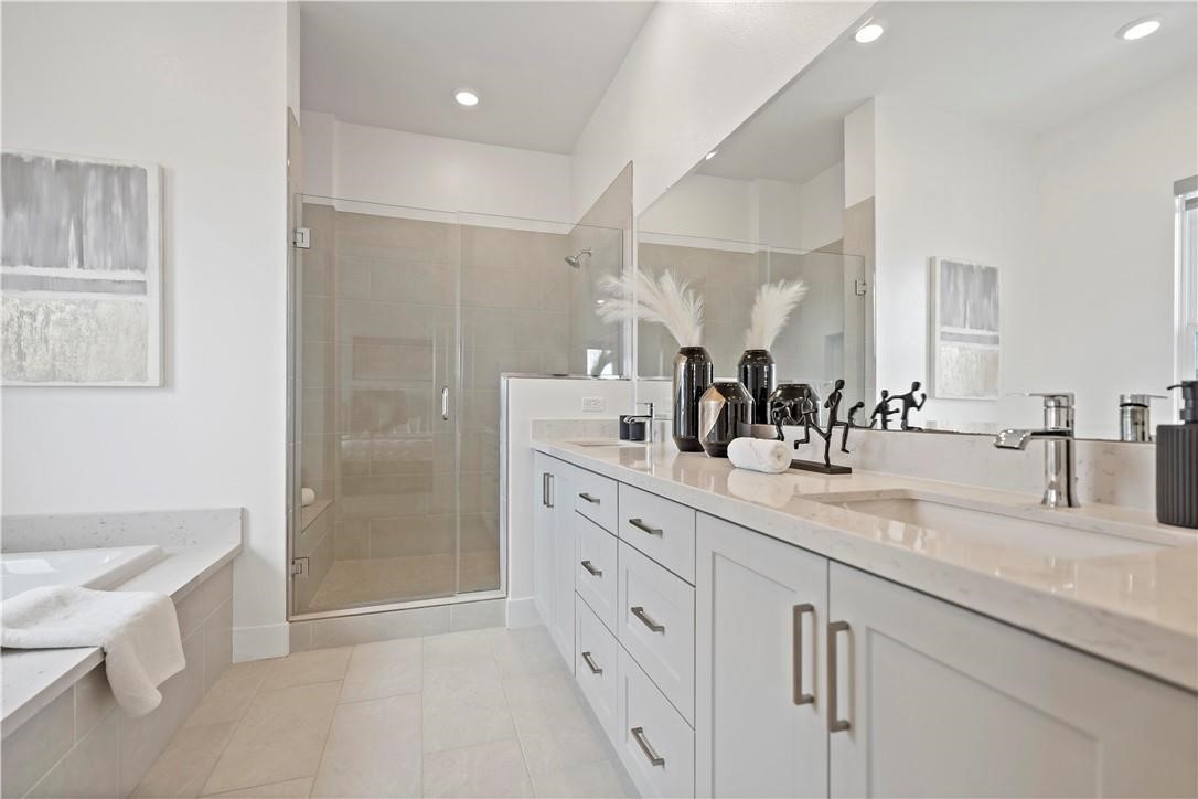 MLS #OC25185801 image #13