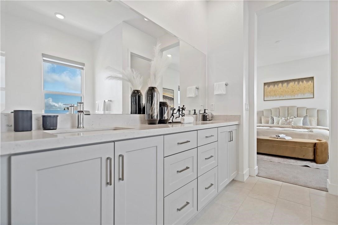 MLS #OC25185801 image #15