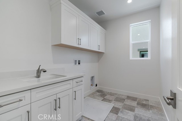 MLS #OC25185997 image #12