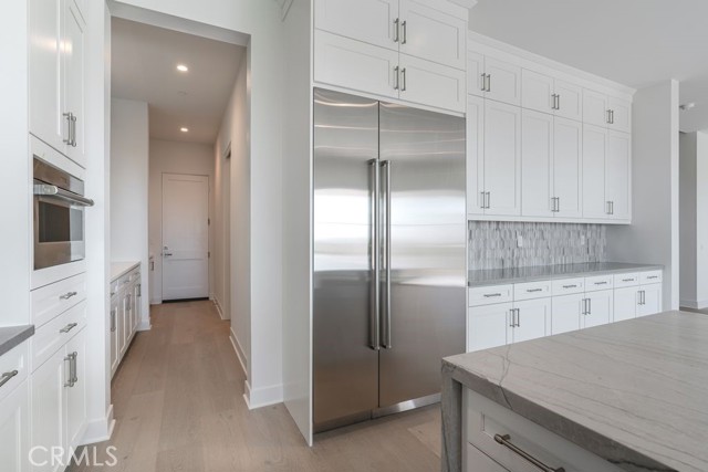 MLS #OC25185997 image #9