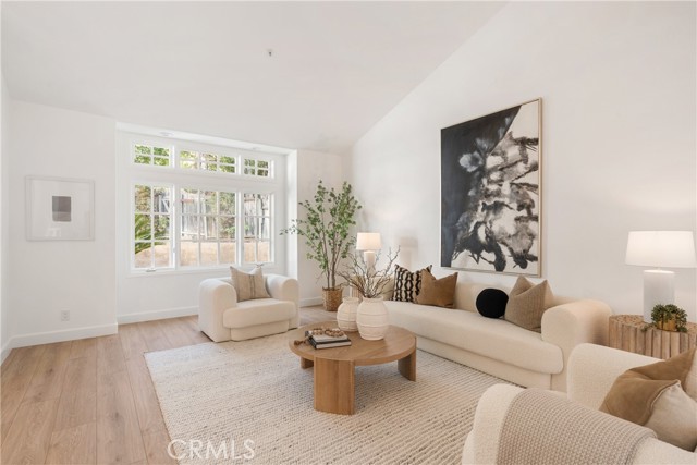 MLS #OC25186115 image #11