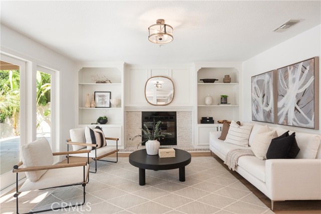 MLS #OC25186115 image #19