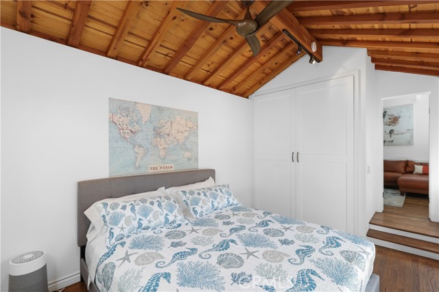 MLS #OC25186256 image #15