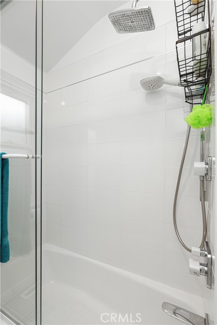 MLS #OC25186256 image #21